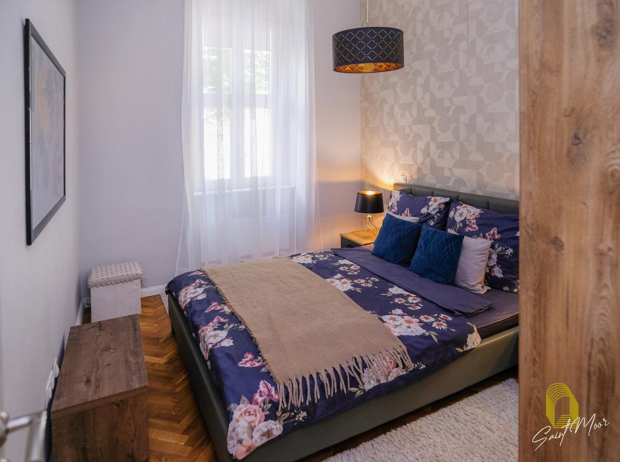 Saint Moor Suite #1 Pécs Zewnętrze zdjęcie